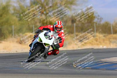 media/Jan-08-2022-SoCal Trackdays (Sat) [[1ec2777125]]/Turn 2 (150pm)/